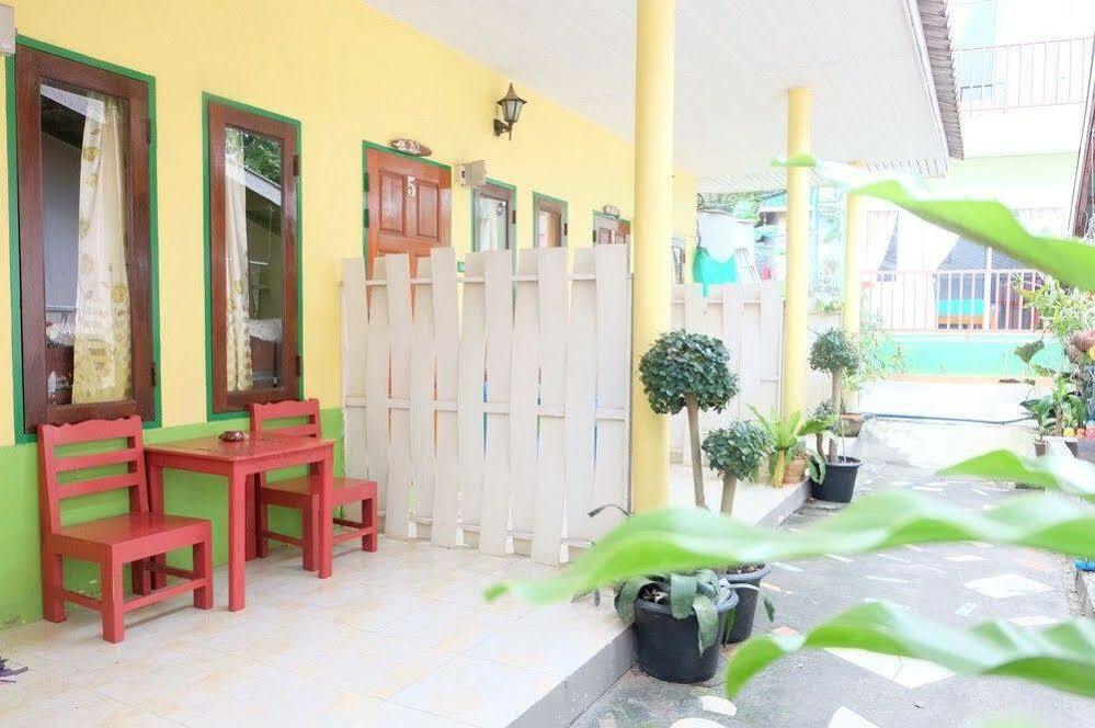 Samed Thanee Koh Samet Bagian luar foto